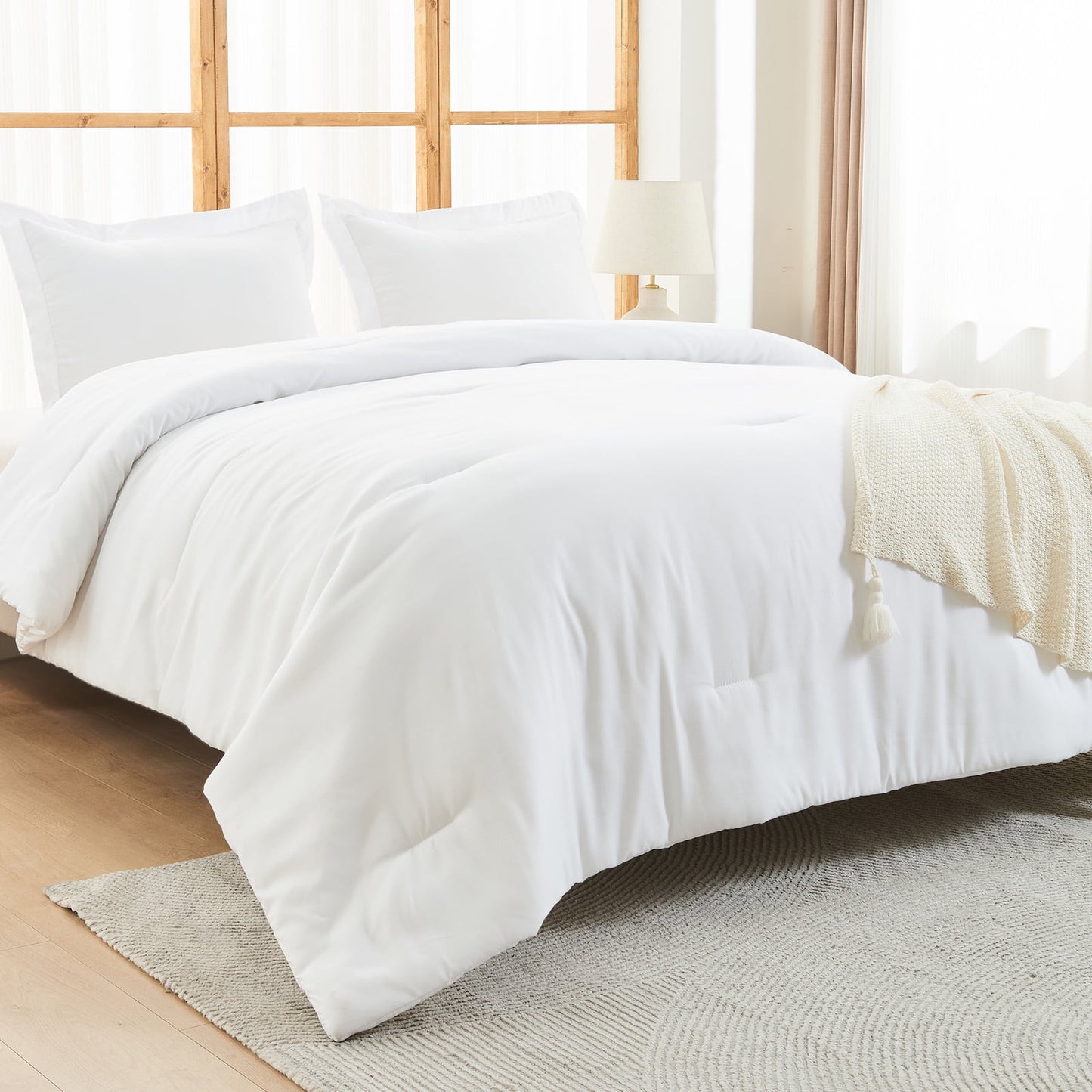 itime Ultra Soft Beige Queen Size Comforter Set 3 Pieces Gentle Down Alternative Bedding 1 Lightweight Comforter and 2 Pillowcase