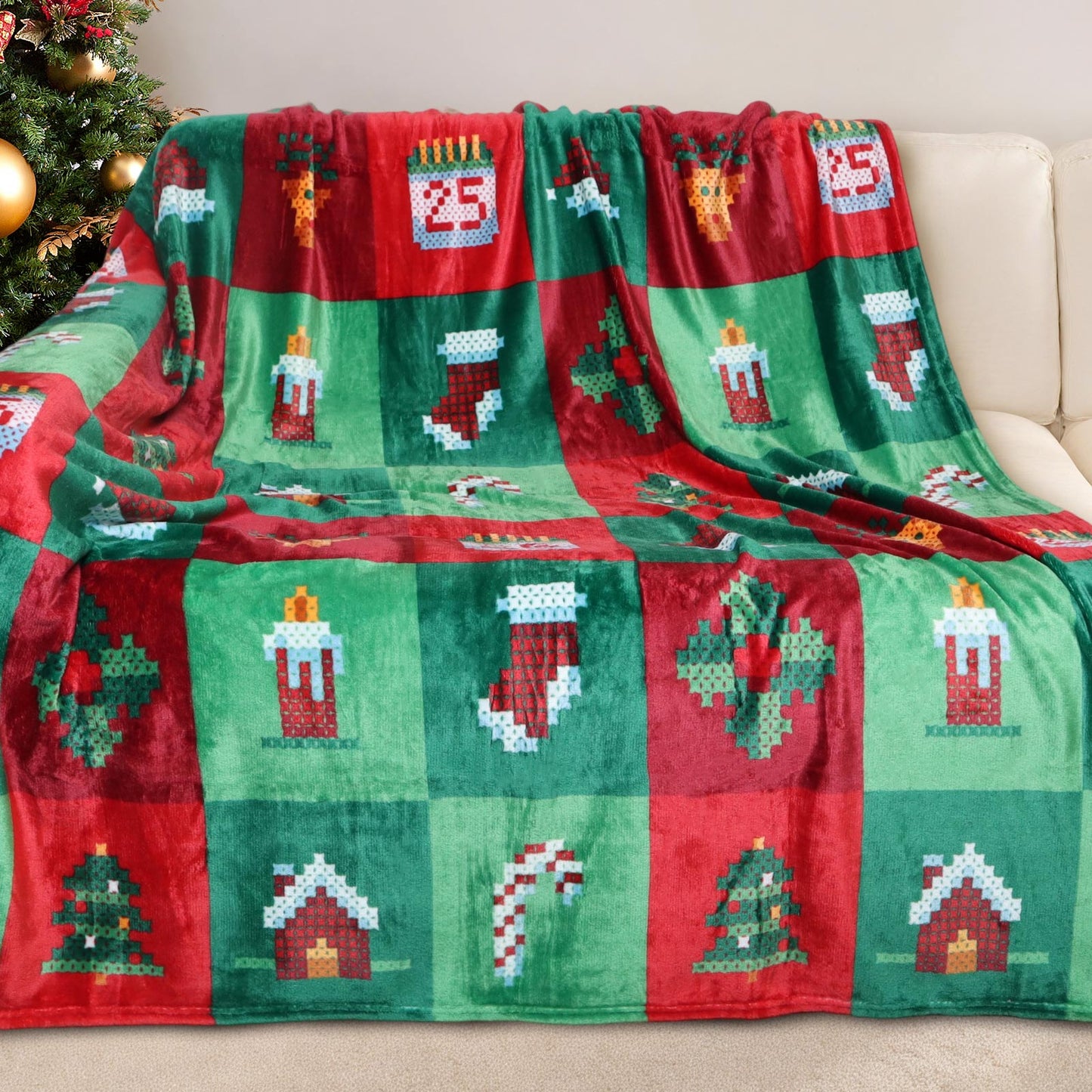 Gogreen Christmas Fleece Throw Blanket for Couch & Bed - Lightweight Plush Cozy Fuzzy Soft Blankets and Throws for Sofa