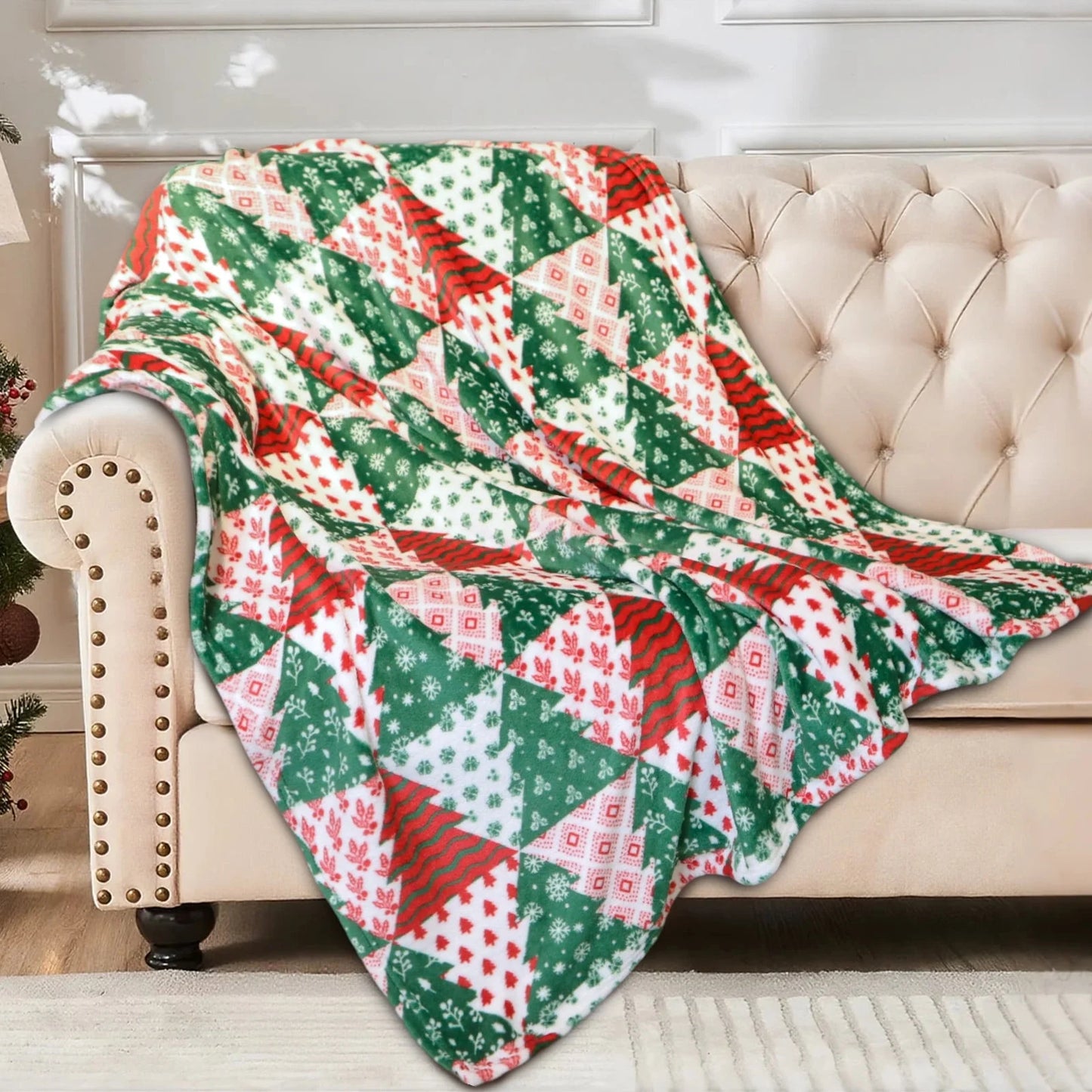 Gogreen Christmas Fleece Throw Blanket for Couch & Bed - Lightweight Plush Cozy Fuzzy Soft Blankets and Throws for Sofa
