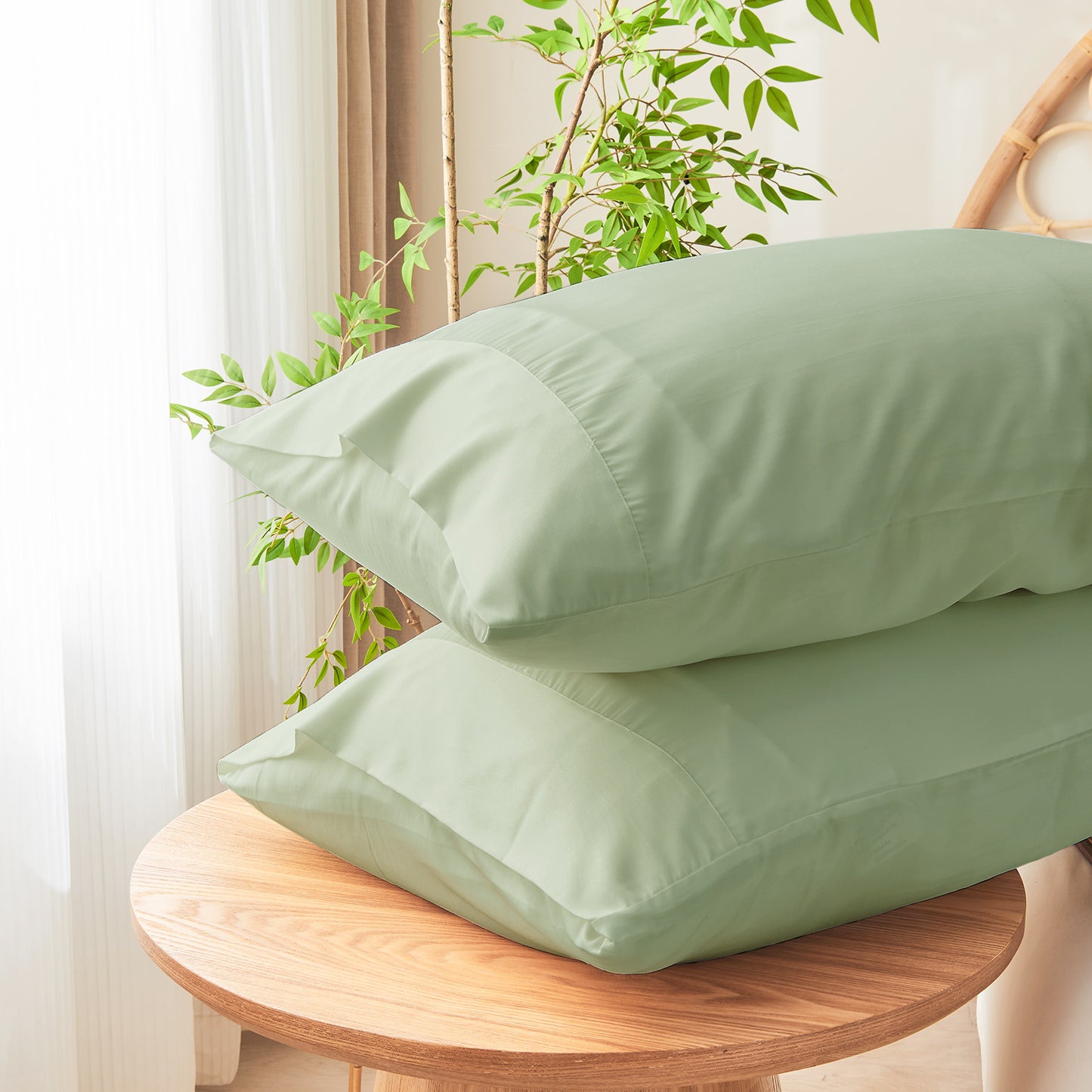 Gogreen Cooling Pillow Cases (Set of 2) for Hot Sleepers & Night Sweats, Rayon Derived from Bamboo Pillow Case, Breathable and Silky Soft Envelope Pillowcases