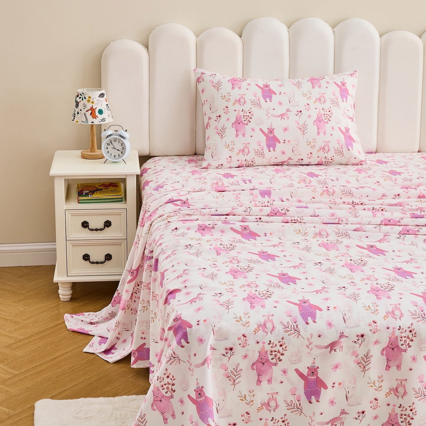 Gogreen 3PC Twin Sheet Set Deep Pocket Fit 14, Breathable Microfiber Soft Twin Sheet Set Warm Sheets, Luxury Hotel Style Home Decor Twin Bed Sheet Set, Gift for Women, Men (Pink Bear, Twin)