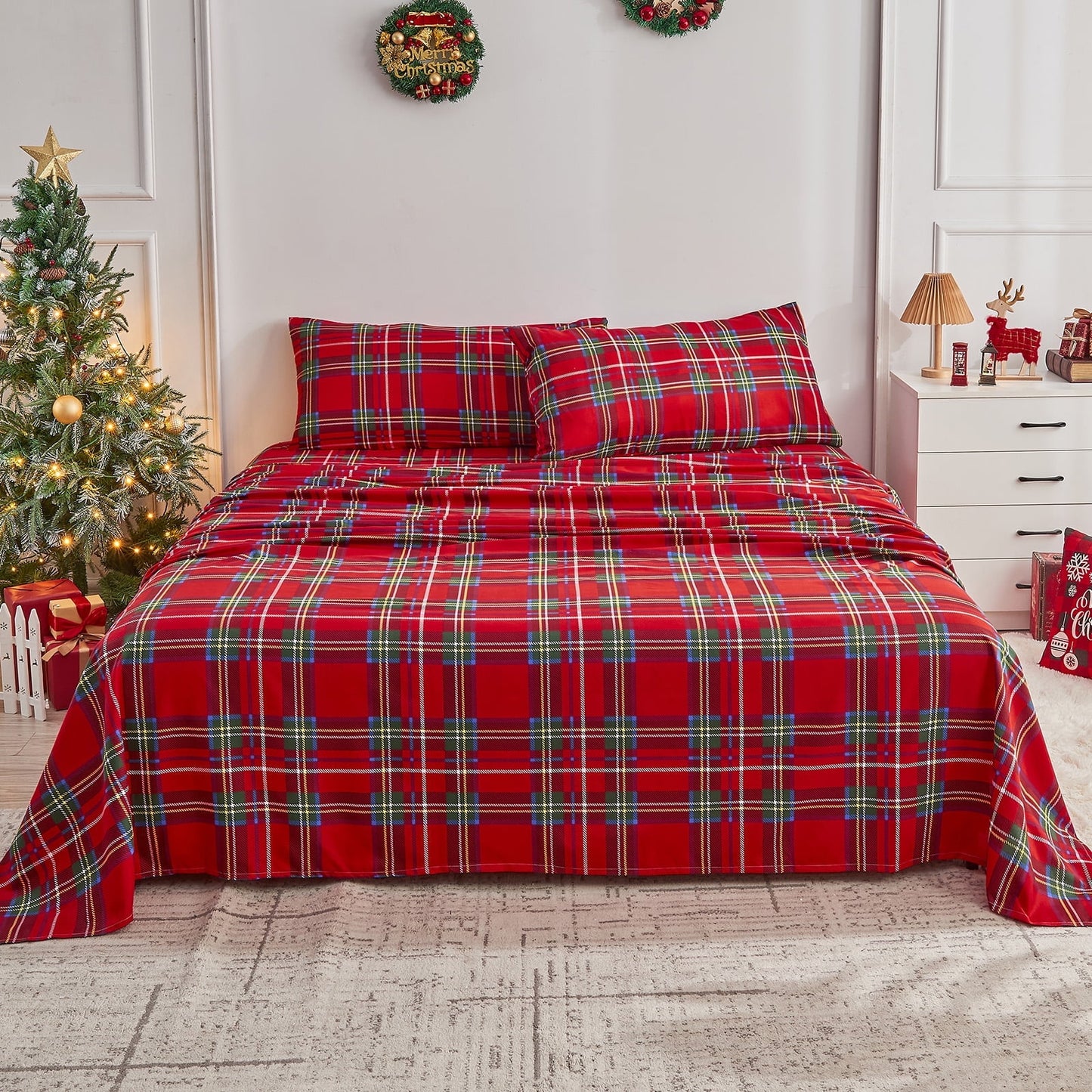 Gogreen 4PC Queen Size Christmas Sheet Set Deep Pocket Fit 16, Breathable Microfiber Super Soft Bedsheet, Christmas Decoration, Christmas Gift for Women, Men - Red Plaid